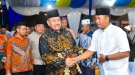 Bupati Batu Bara H. Baharuddin Siagian hadir meninjau pelaksanaan MTQ XIX Tahun 2026 di Lapangan Indrasakti, Kecamatan Air Putih, sekaligus memberikan dukungan dan semangat kepada para peserta kafilah dari seluruh kecamatan di Kabupaten Batu Bara.