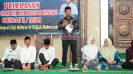 Prosesi pelepasan Jamaah Calon Haji Kabupaten Pringsewu Tahun 1447 H/2026 M di Islamic Center Pringsewu.