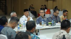Kick Off Meeting proyek KPBU APJ Kabupaten Batu Bara digelar untuk mempercepat pembangunan penerangan jalan umum melalui skema kerja sama pemerintah dan badan usaha.