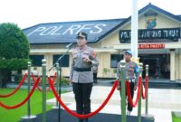 Suasana upacara Hari Kebangkitan Nasional ke-118 di Lapangan Satya Haprabu Polres Lampung Timur yang dipimpin langsung oleh Kapolres Lampung Timur AKBP Heti Patmawati, Rabu (20/5/2026).
