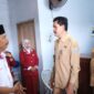 Asisten II Perekonomian dan Pembangunan Kabupaten Deli Serdang, Hendra Wijaya, menghadiri pengukuhan pengurus Koperasi Produsen Sedulur Merah Putih (KPSMP) sekaligus meresmikan kantor dan usaha sembako wisata di Desa Durian, Kecamatan Pantai Labu, Selasa (19/5/2026).