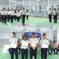 Jajaran Rutan Kelas IIB Tanjung Pura menggelar apel dan penandatanganan komitmen bersama dalam upaya pemberantasan handphone ilegal, narkoba, dan praktik penipuan dengan melibatkan unsur TNI, Polri, dan stakeholder terkait, Jumat (8/5/2026).
