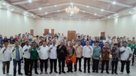 Asisten I Pemerintahan dan Kesra Deli Serdang bersama Forum Pemuda Lintas Agama saat dialog menjaga kondusifitas wilayah dan mencegah kenakalan remaja serta bahaya narkoba di Lubuk Pakam.