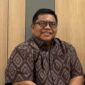 Kebijakan Prabowonomics yang digagas Prabowo Subianto menekankan pentingnya kedaulatan energi melalui pengembangan bioenergi dan hilirisasi industri nasional. Strategi ini diarahkan untuk mengurangi ketergantungan Indonesia terhadap impor energi global, sekaligus memperkuat ekonomi daerah melalui pembangunan kawasan industri dan pemanfaatan sumber daya lokal. Pendekatan ini juga diharapkan mampu menjaga stabilitas sosial serta meningkatkan daya saing ekonomi nasional di tengah gejolak global.