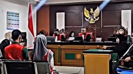 Masyarakat Bengkalis mengecam putusan pengadilan terhadap dua mantan anggota Polri yang divonis ringan dalam kasus peredaran narkotika jenis sabu.