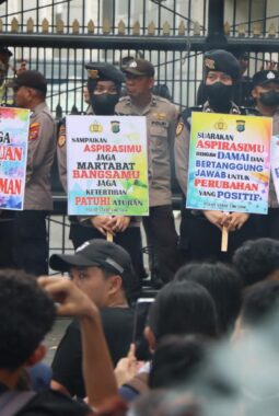 Kapolrestabes Medan Tekankan Personel Tetap Humanis Saat Mengamankan Aksi KBMN