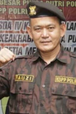 Ketua KBPP Polri Lampung Dr. H. Fauzi Ucapkan Selamat HUT ke-80 Polri, Dukung Polri Presisi Wujudkan Kamtibmas Kondusif